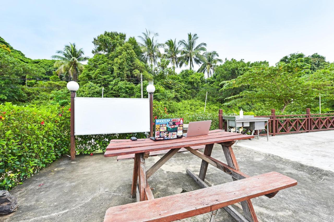 Dtahan Motel Taman Negara Kuala Tahan Exterior foto